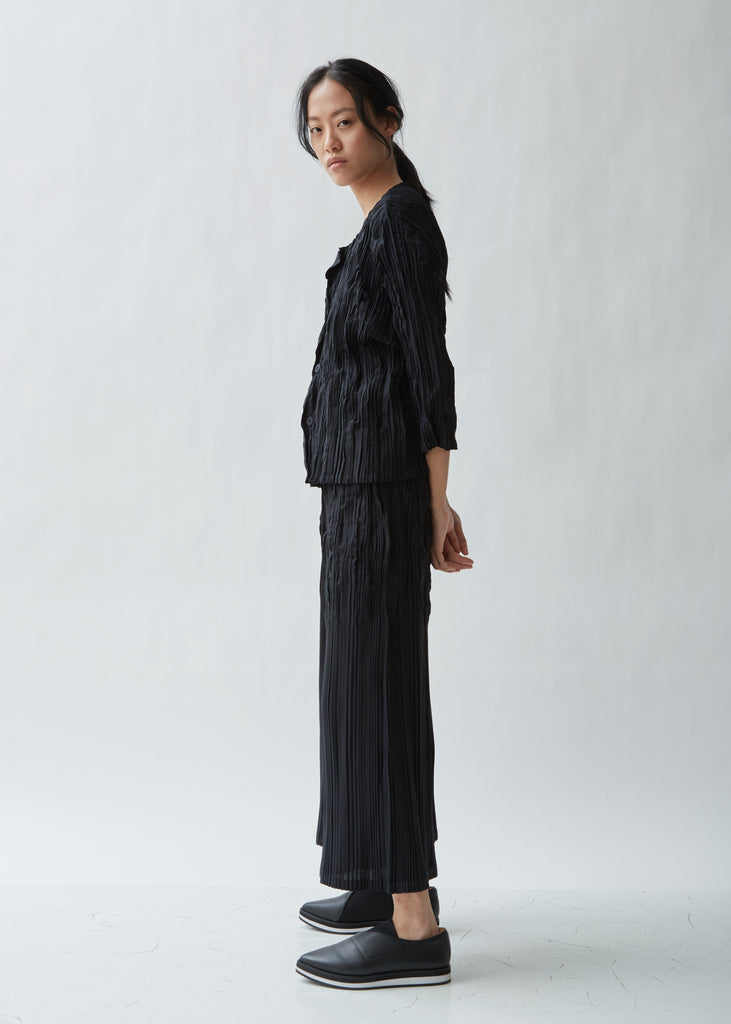 Splash Pleats Solid Cardigan