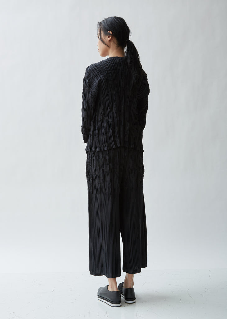 Splash Pleats Solid Cardigan