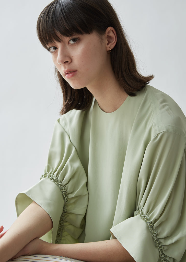 18K Rectangular Form Earring 02 — 15mm