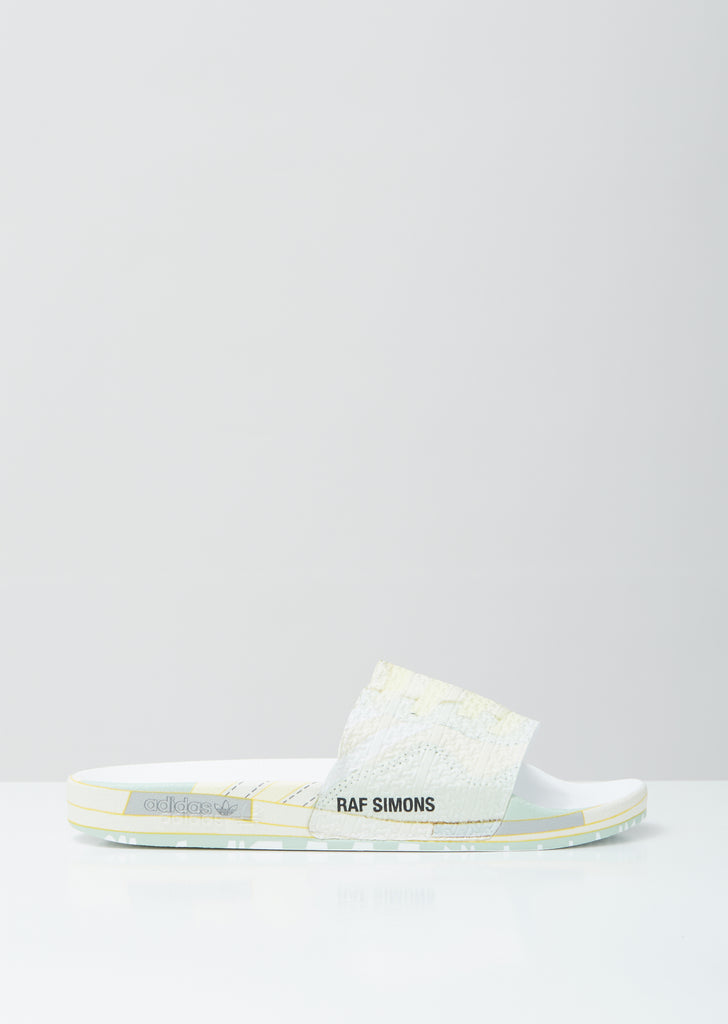 RS Peach Adilette