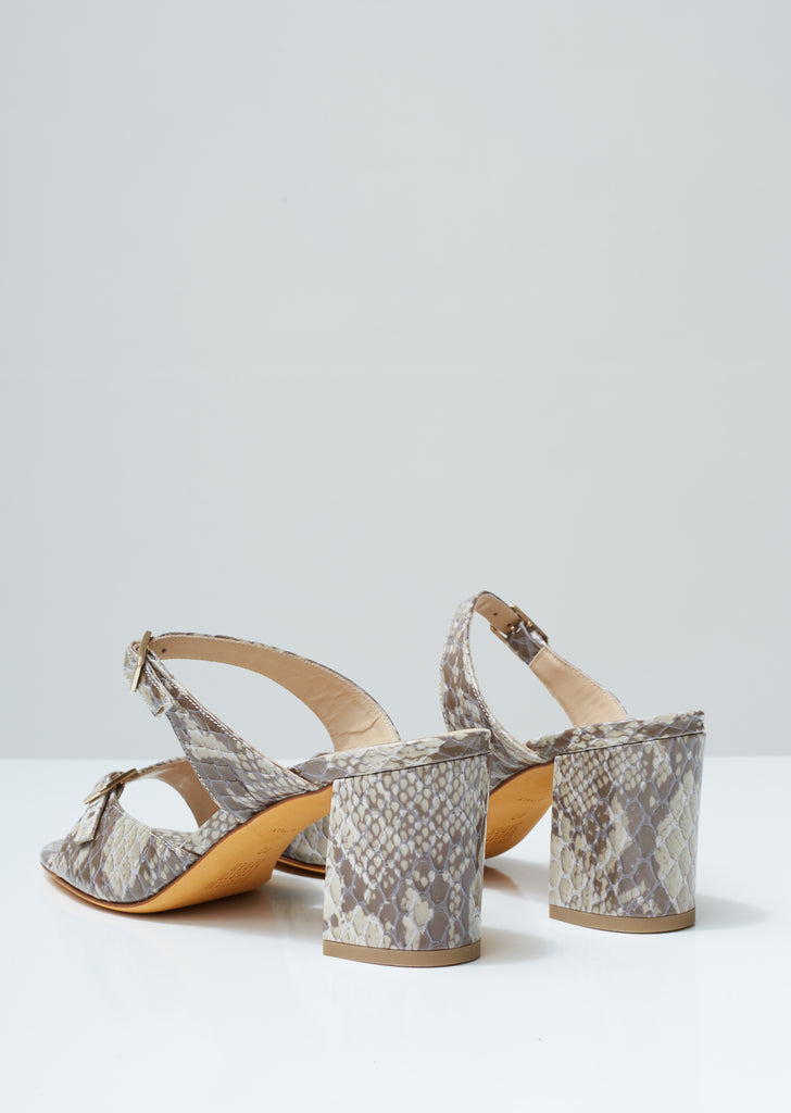 Una Sandals