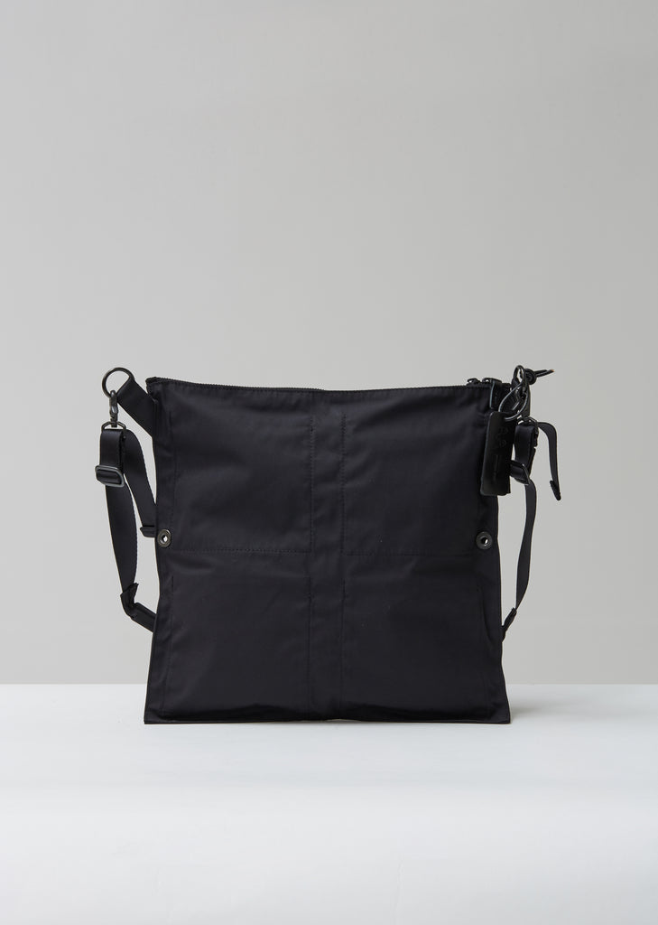 Medium AAF Flat Shoulder Bag