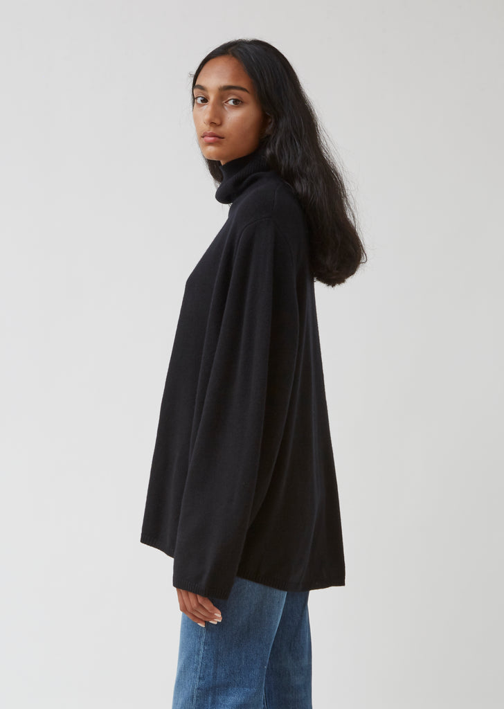 Cambridge Turtleneck Sweater