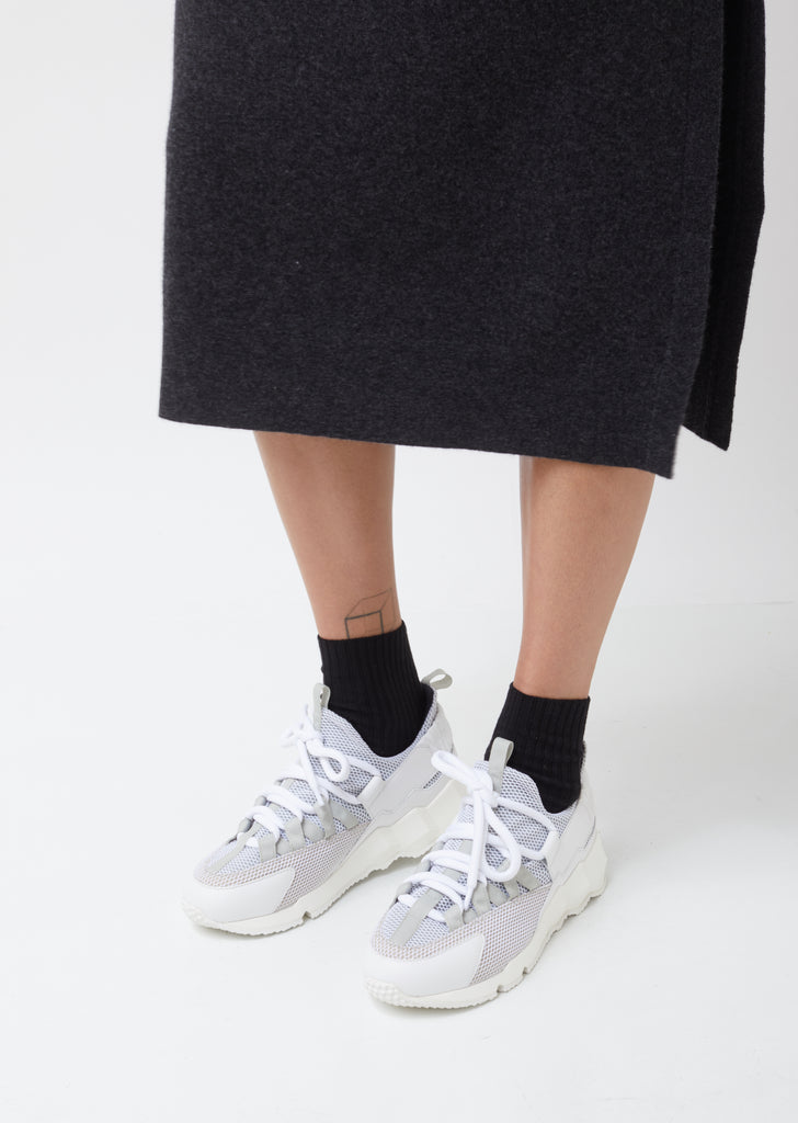 Trek Com Sneakers