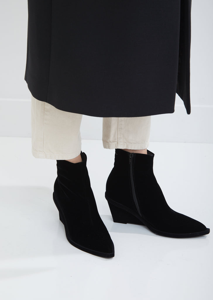 Velvet Pointy Toe Ankle Boots