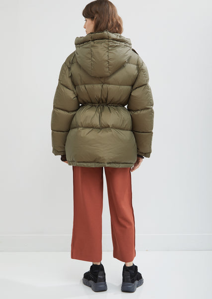 【Acne Studios】フーデッドモッズコート / オリーブ Short Hooded Puffer Jacket by Acne Studios- La Garçonne