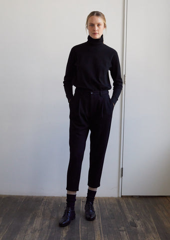 Women Compressed Wool Houndstooth Tapered Pants