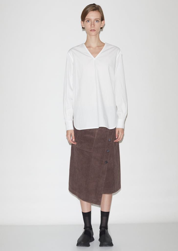 Essential Bardo V-Neck Shirt