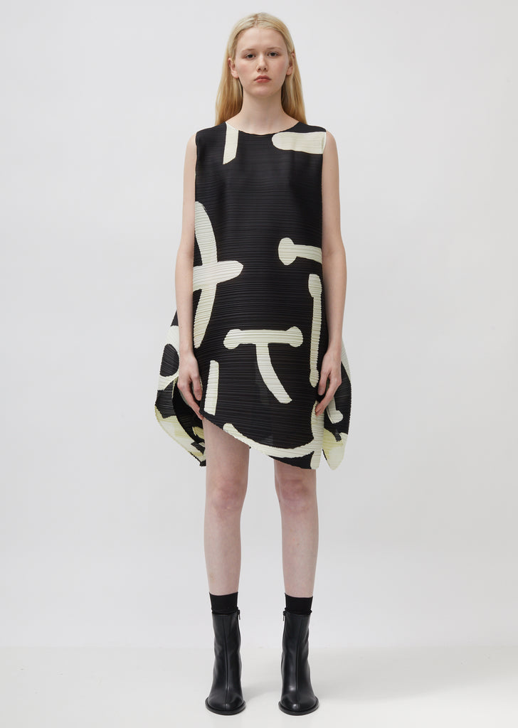 Pause Pleated Dress