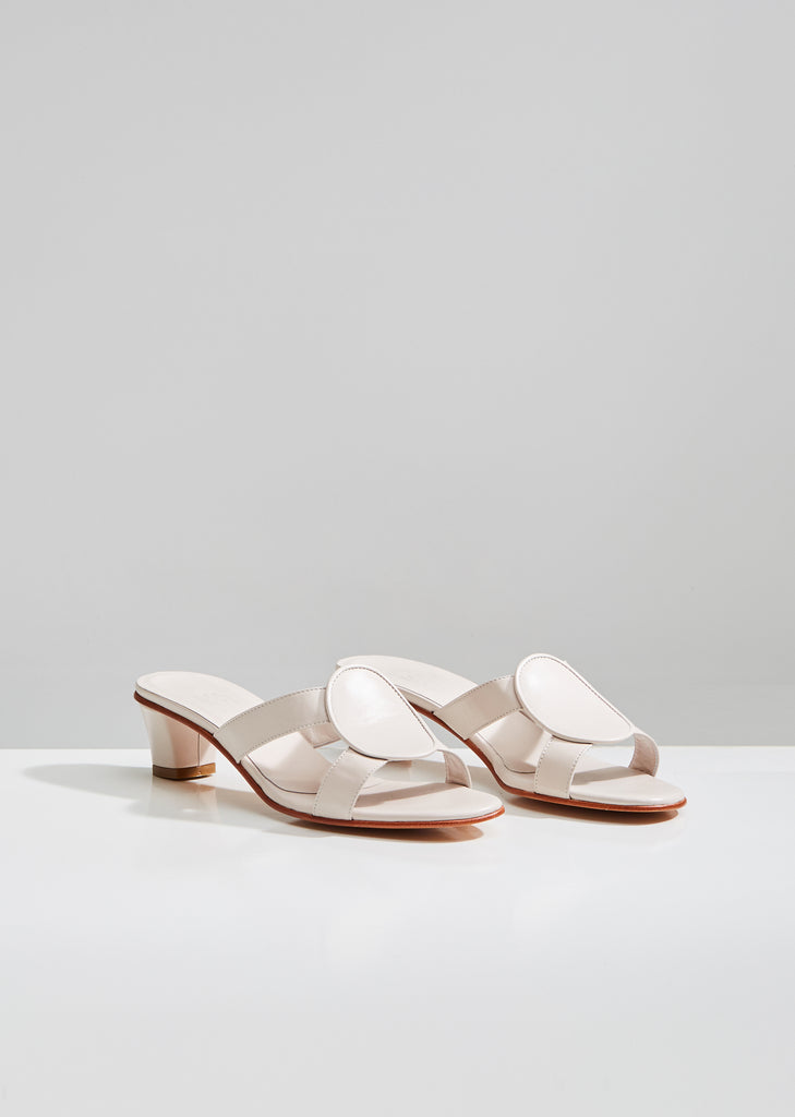Medalia Sandals