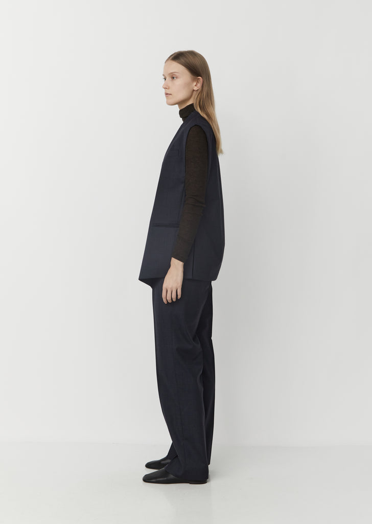 Amritsar No Sleeve Vest