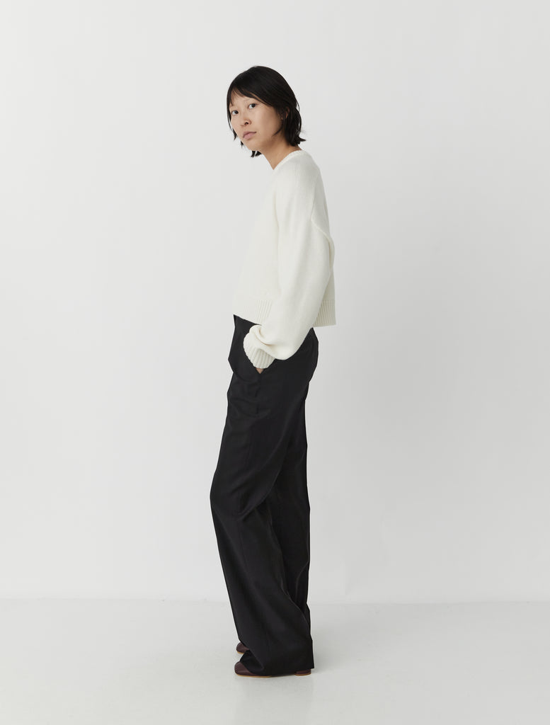 Sbiru Trousers — Black