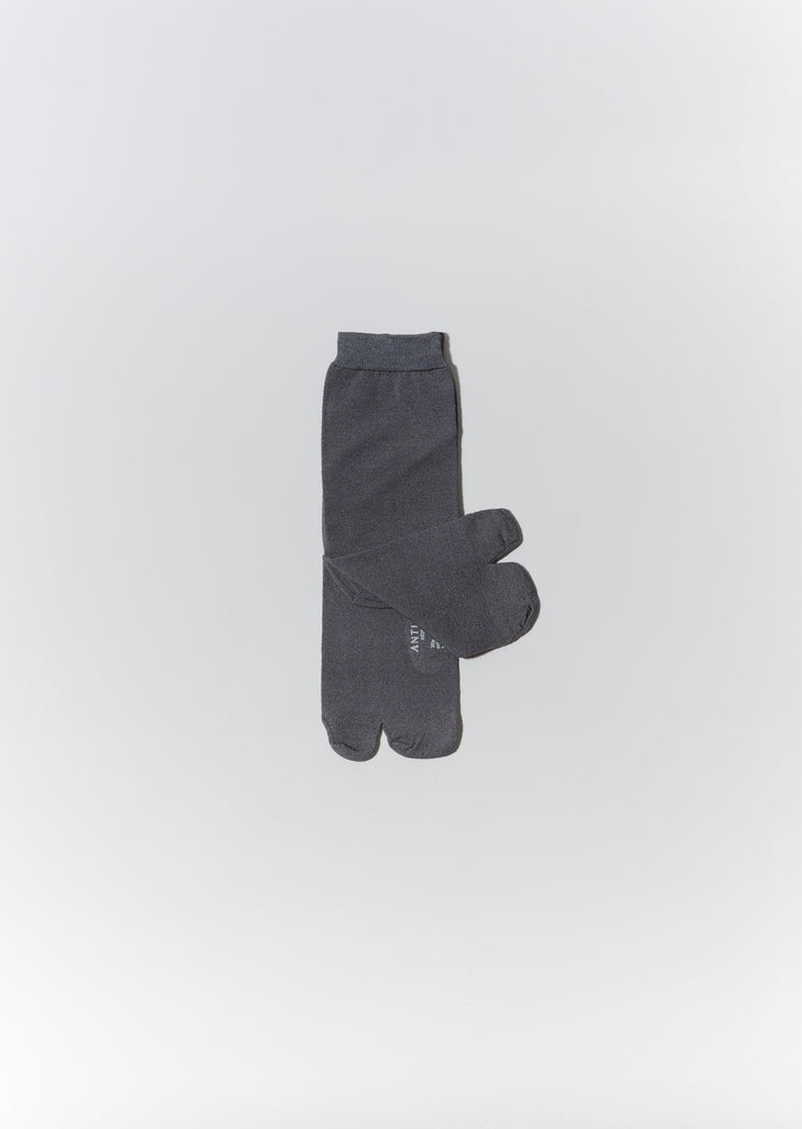 Sik Tabi Socks — Grey