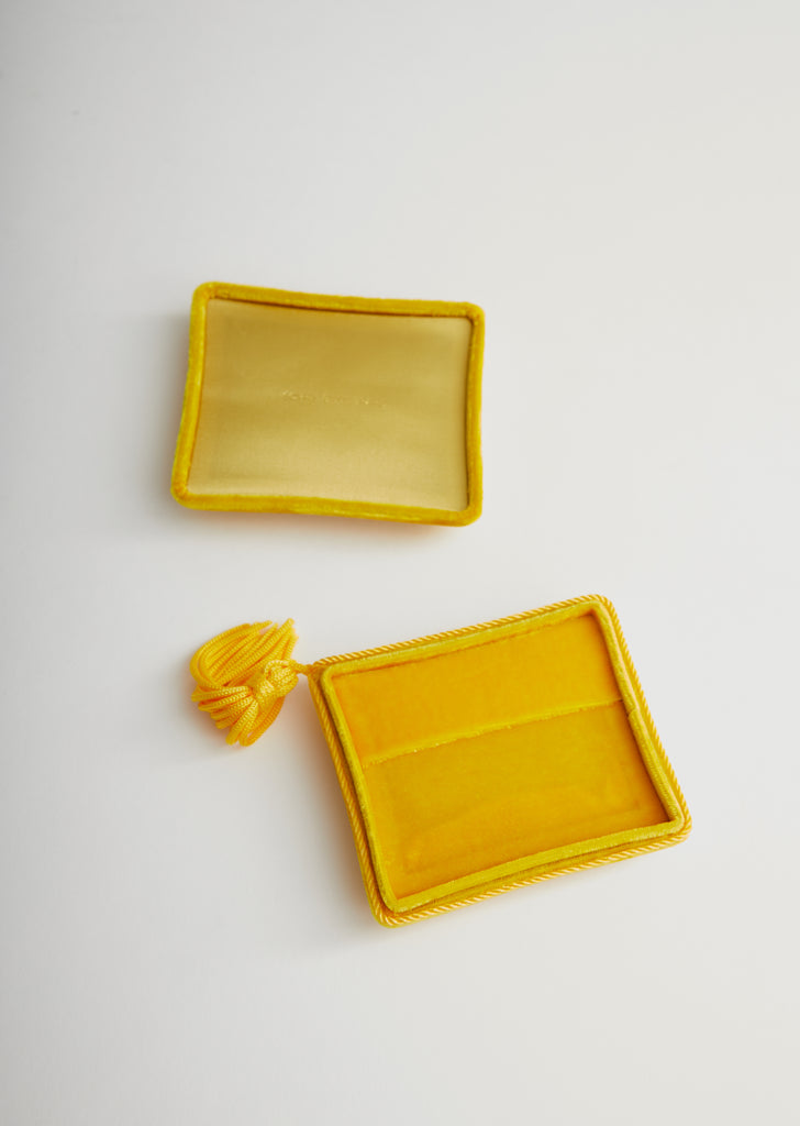 Velvet Jewelry Box — Canary