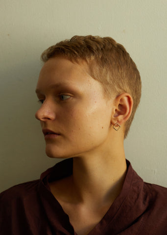 3D Square Earring 01 with Diamond — 10mm