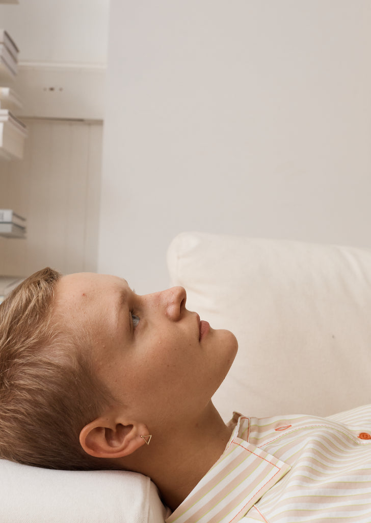 10MM 3D TRIANGLE EARRING