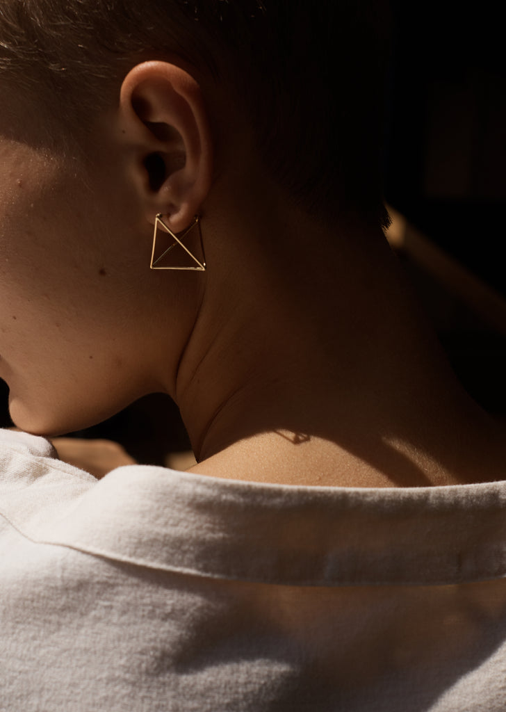 3D Triangle Earring — 20mm