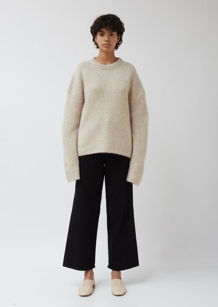 Biela Sweater