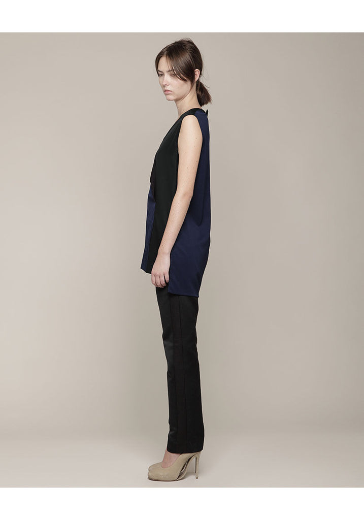 Lapel Sleeveless Blouse