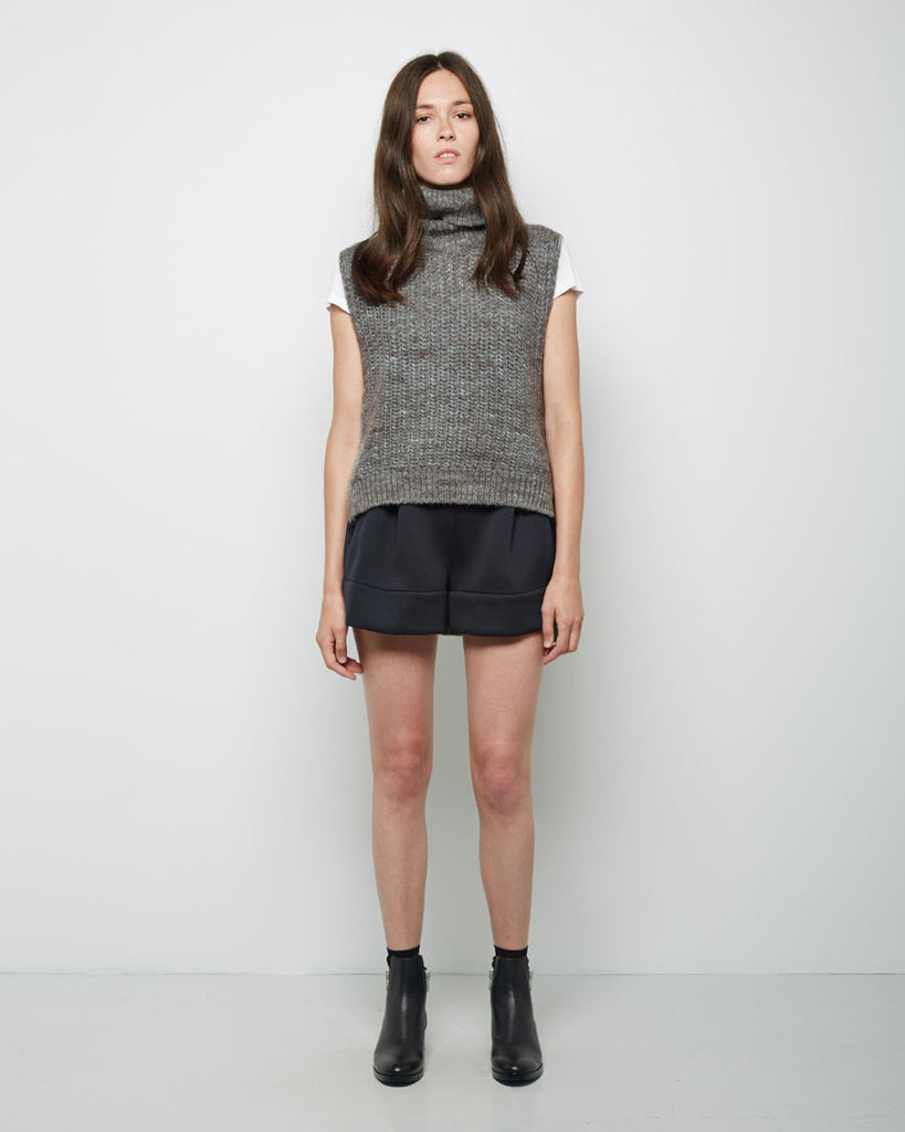 Sleeveless Turtleneck