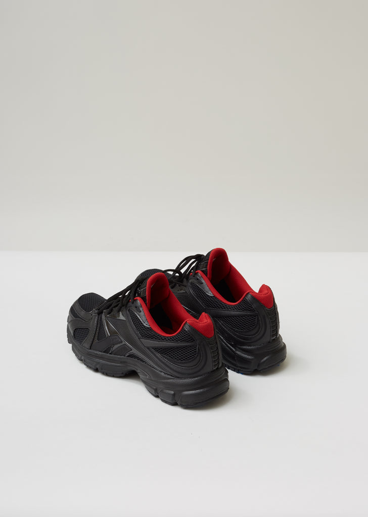 Spike Runner 200 Sneakers