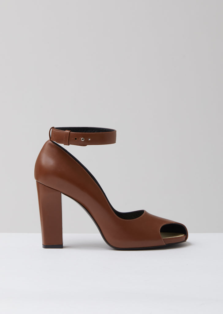 High Heeled Pumps