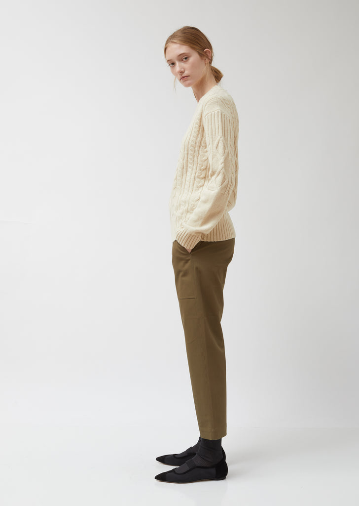 Roundneck Long Sleeve Cable Knit Merino Wool Sweater