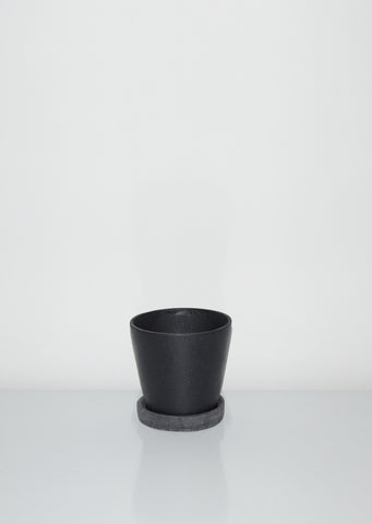 HAY Medium Flowerpot with Saucer