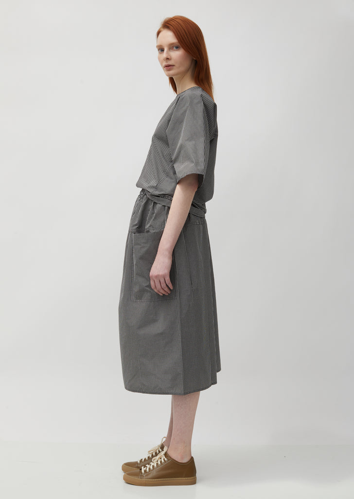 Sakura Front Pockets Midi Skirts