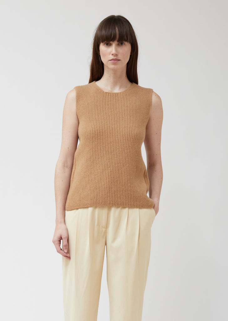 Keb T Chunky Soft Wool Sleeveless Top