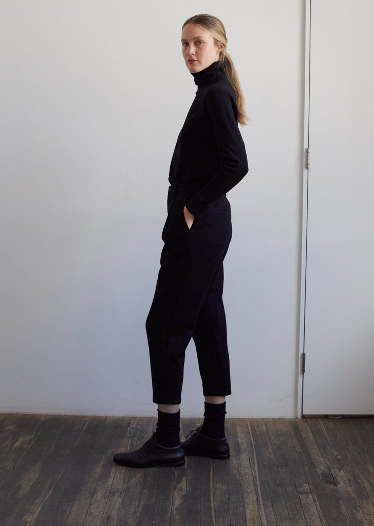 Women Compressed Wool Houndstooth Tapered Pants