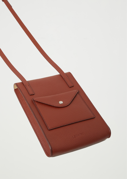 バッグ Lemaire Enveloppe with strap Lemaire Enveloppe with Strap in Black Curated at Jake and Jones
