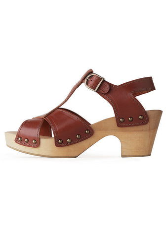 Cloutee Sandal