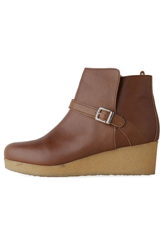 Low Buckle Boot