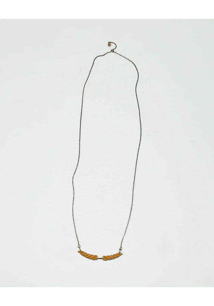 Twisted Pendant Necklace