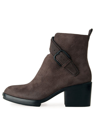Ismini Boot