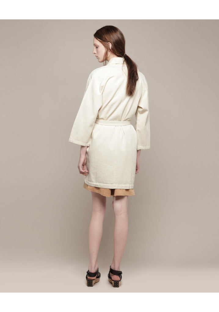 Open Trench With Belt