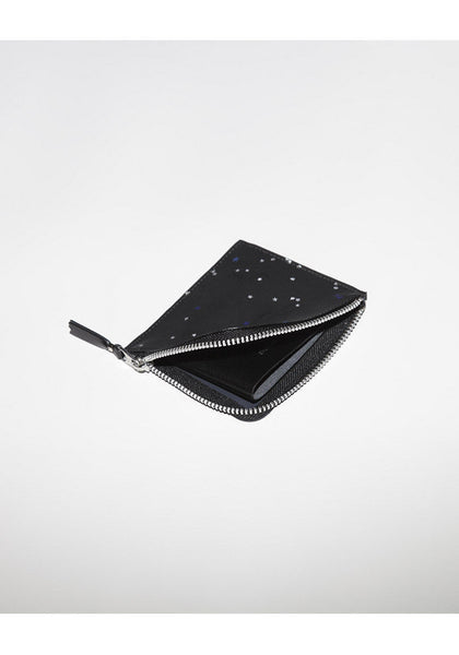 COMME des GARCONS STAR EMBOSSED ZIP FOLD ウォレット COMME des GARCONS Star Embossed Zip Fold Wallet in Off White