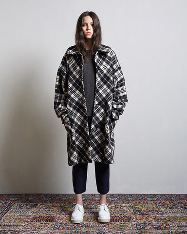 Round Collar Wool Coat