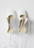 High-heeled Laced Pumps