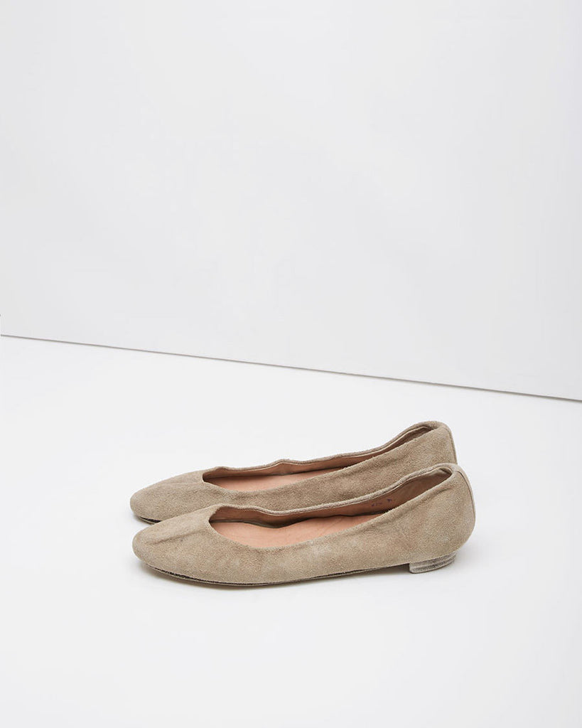 Distressed Ballet Flat