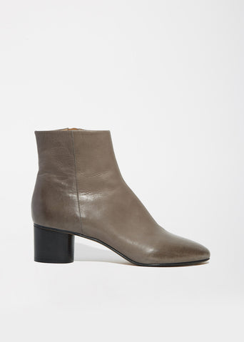 Danay Cylinder Heel Leather Boots