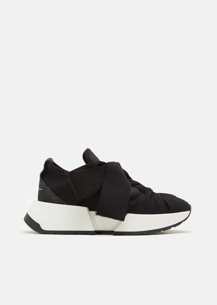 Ribbon Sneaker