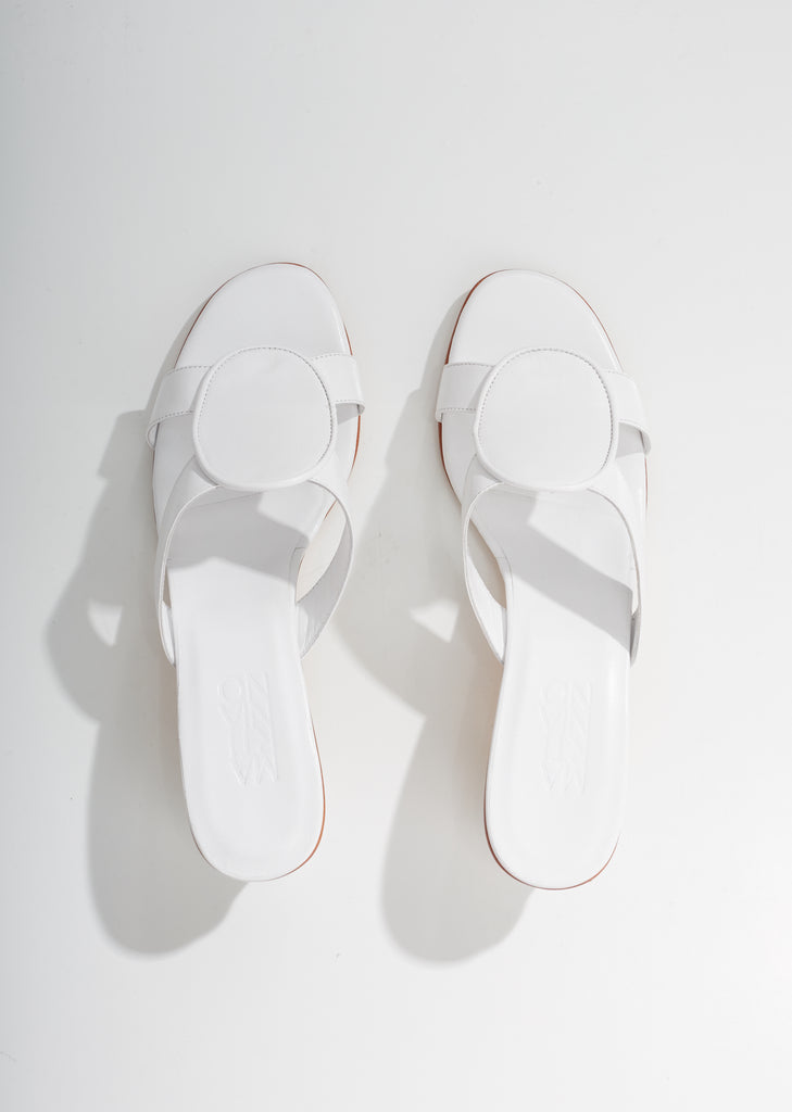 Medalia Sandals