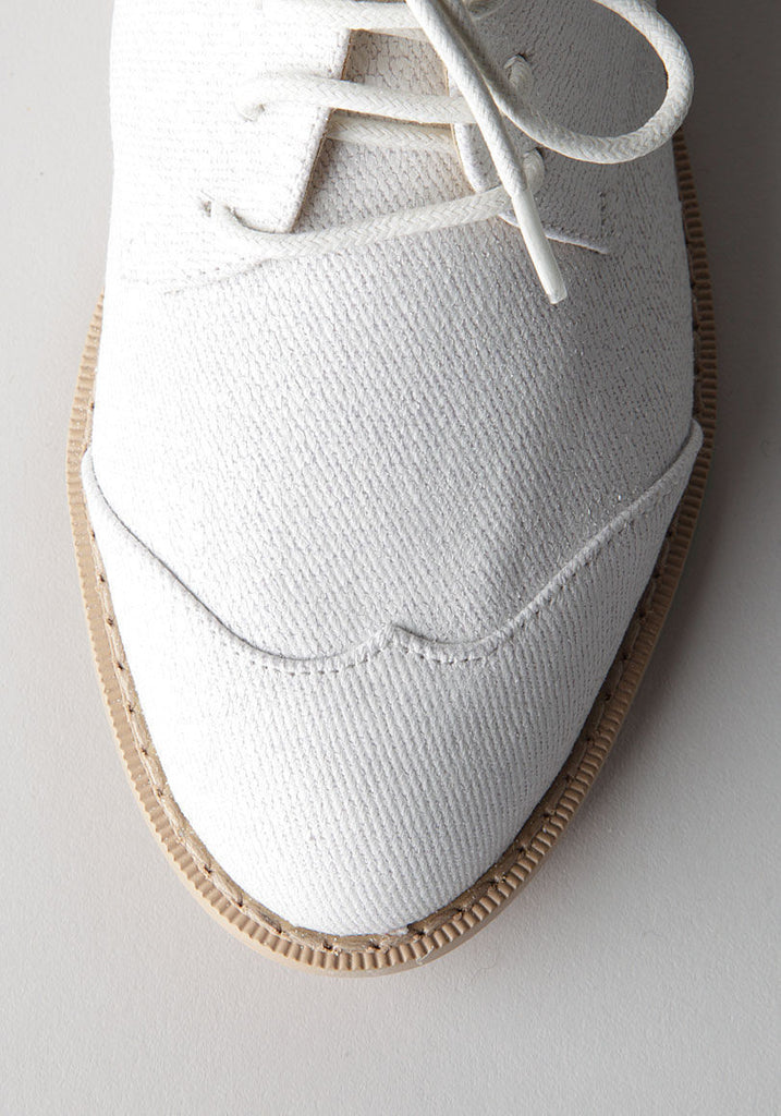 Canvas Saddle Shoe
