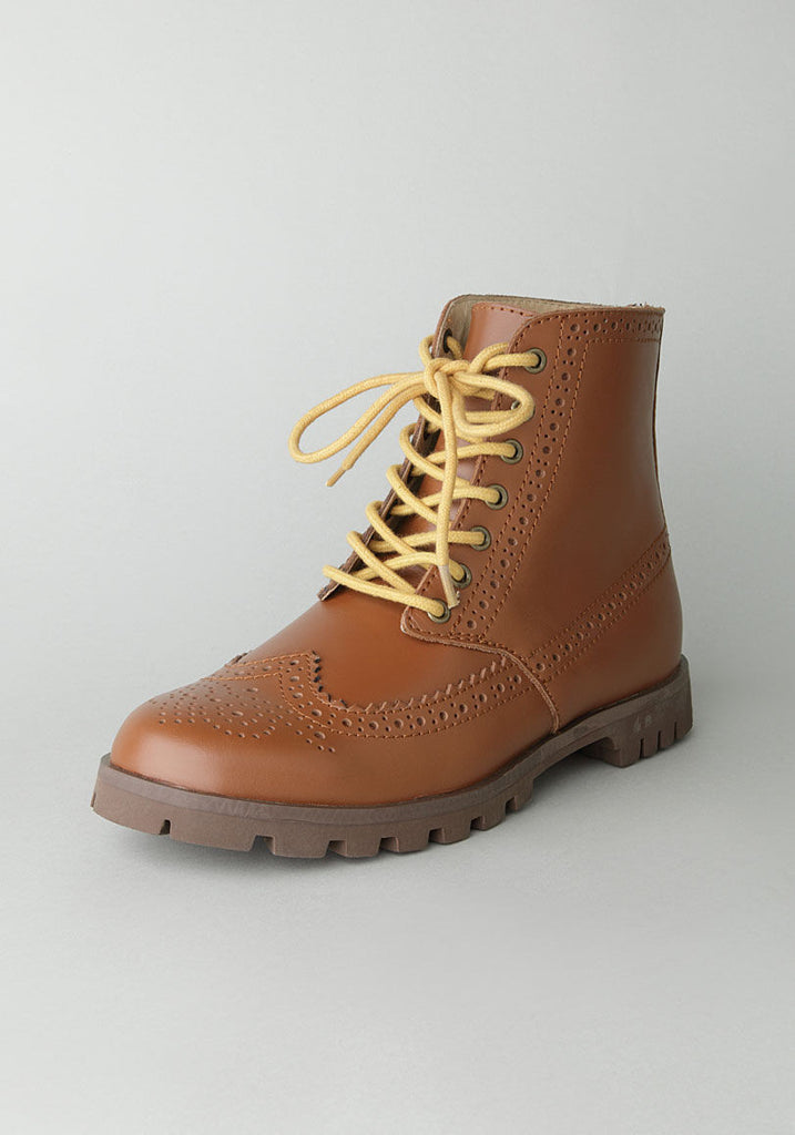 Commando Brogue Boot