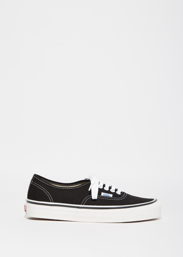 UA Authentic 44 DX Sneakers