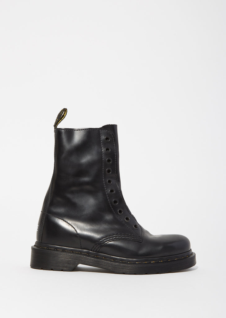 X Dr. Martens Borderline Boots