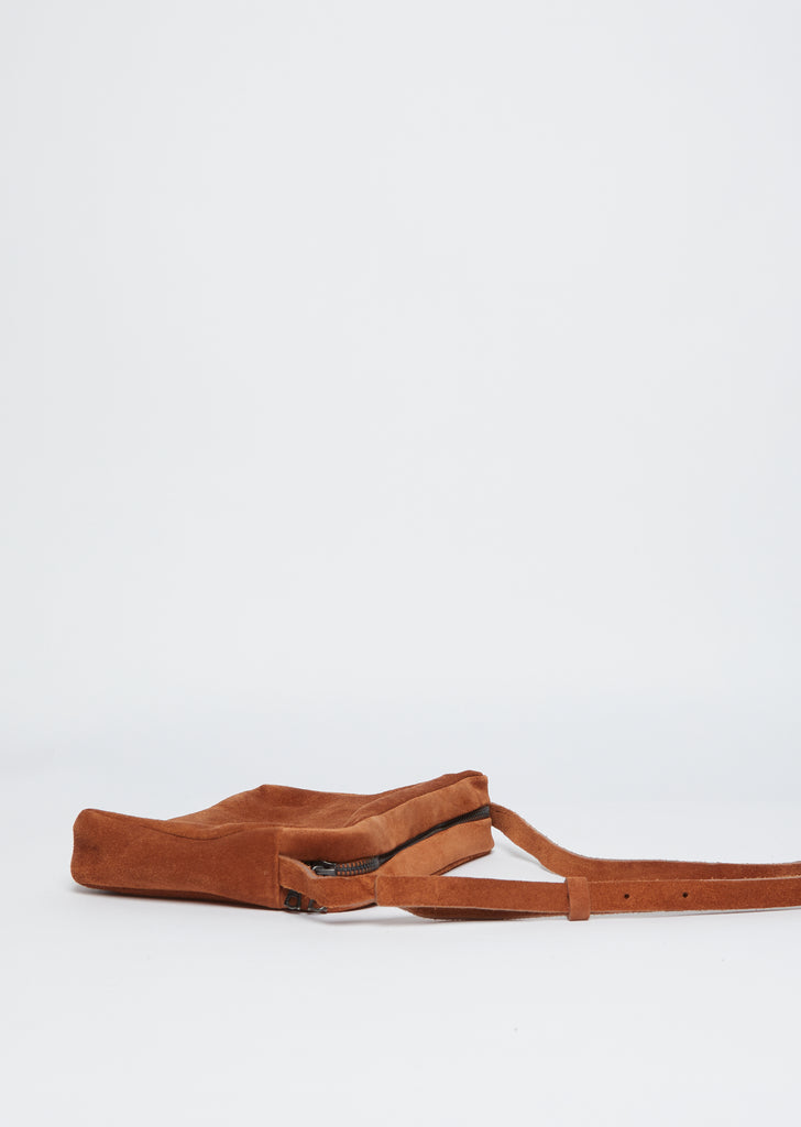 Ayako Suede Crossover Simple Bag — Dark Honey