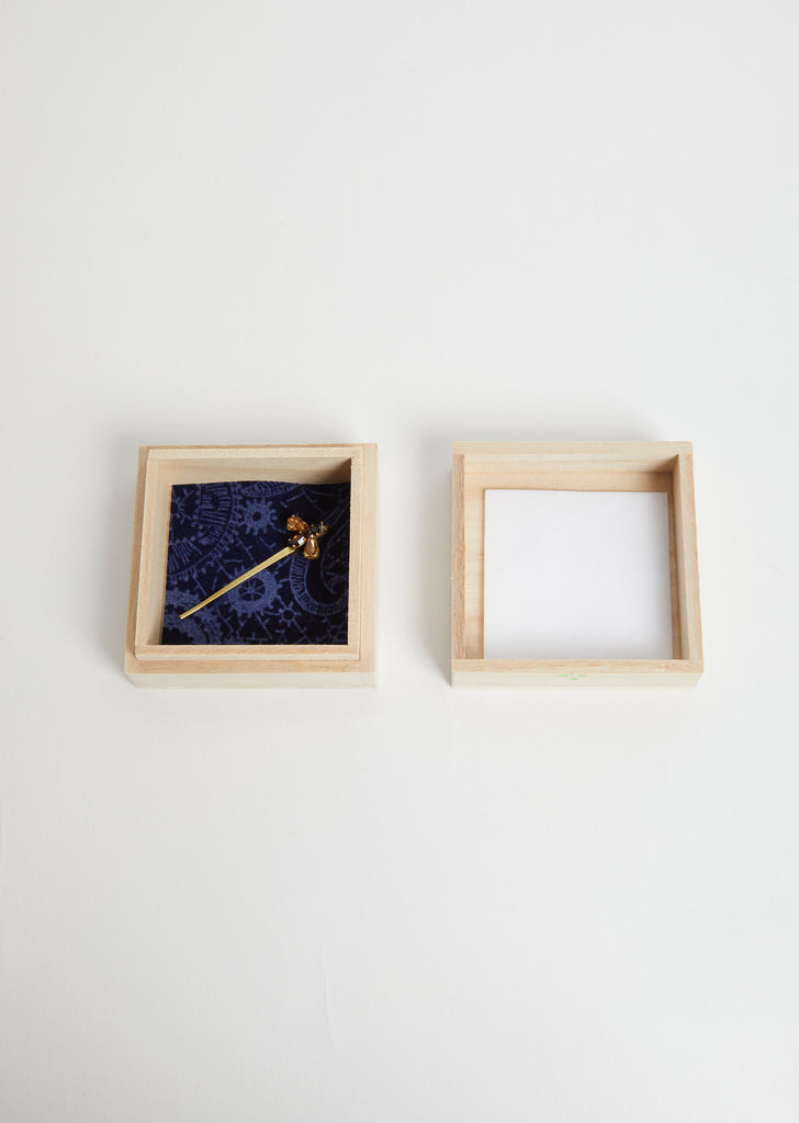 Bee Hair Pin — Brown Beige